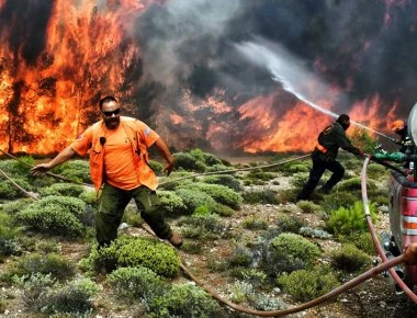 Κινέτα: 11 εμπρηστικοί μηχανισμοί μέχρι στιγμής σε λάστιχα αυτοκινήτων